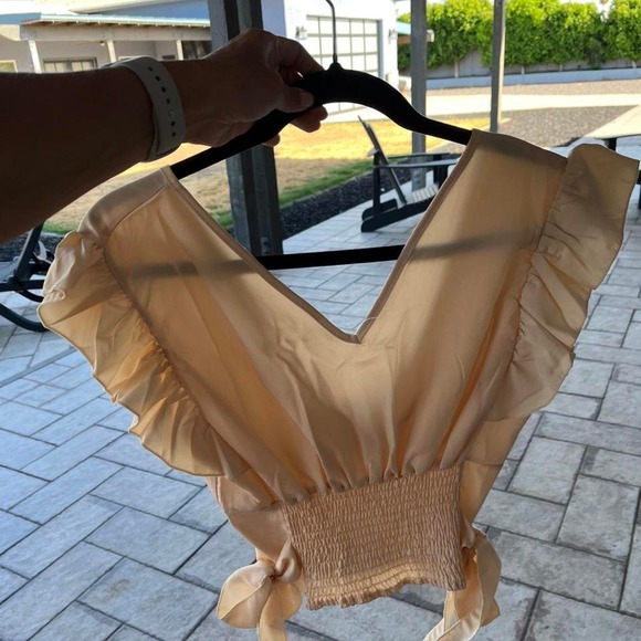 Tops - Boho Coquette Cream Smocked Crop Top Ruffle Sleeve Tie Front Lyaner NWOT Sz XS